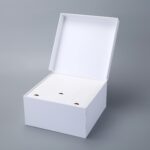 Flip-lid box with inserts