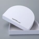 Half-circle lift-off lid boxes