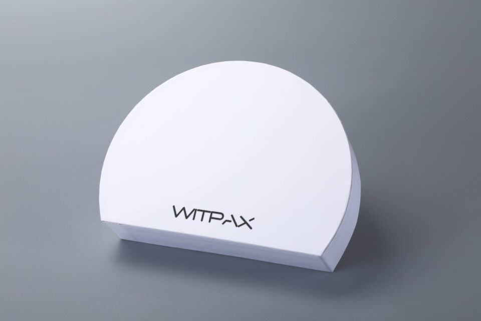 Custom shaped lift-off lid boxes