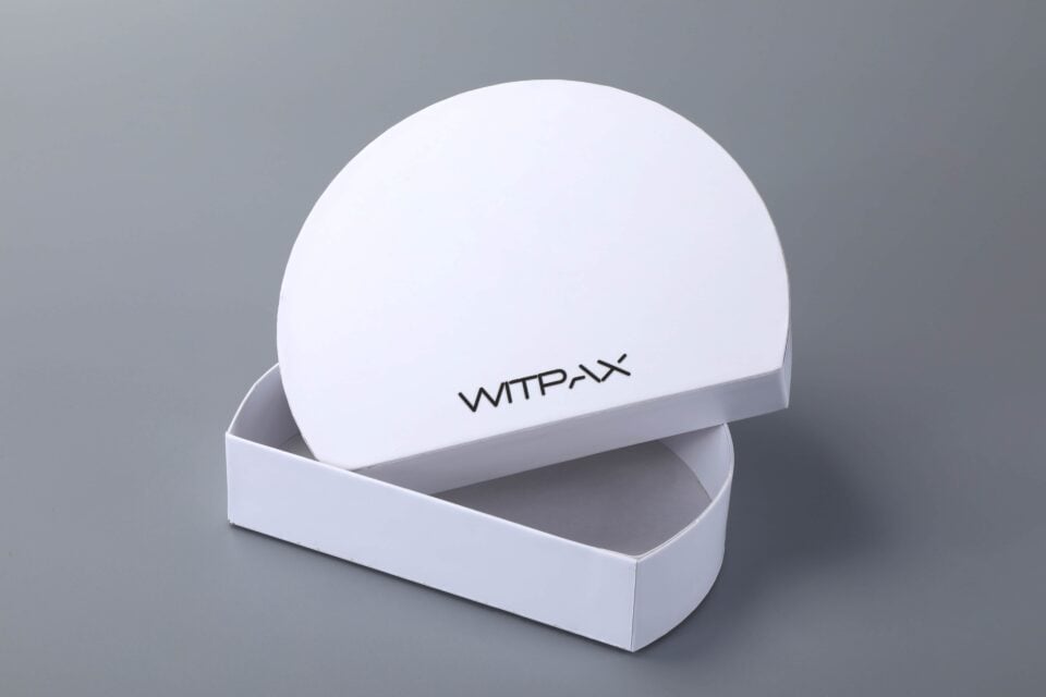 Custom shaped lift-off lid boxes