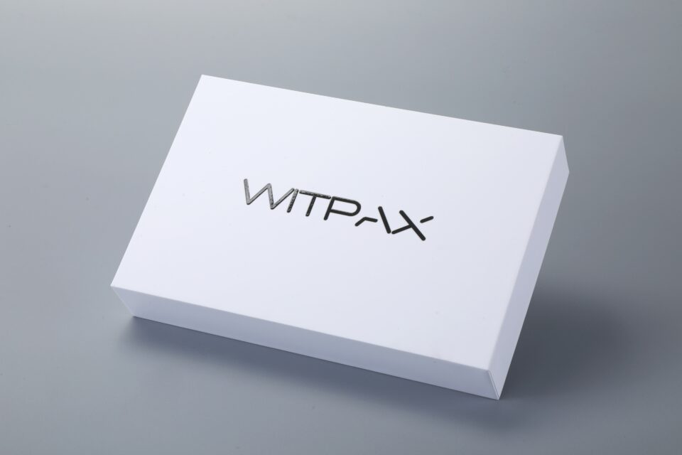 Lift-off lid rigid boxes