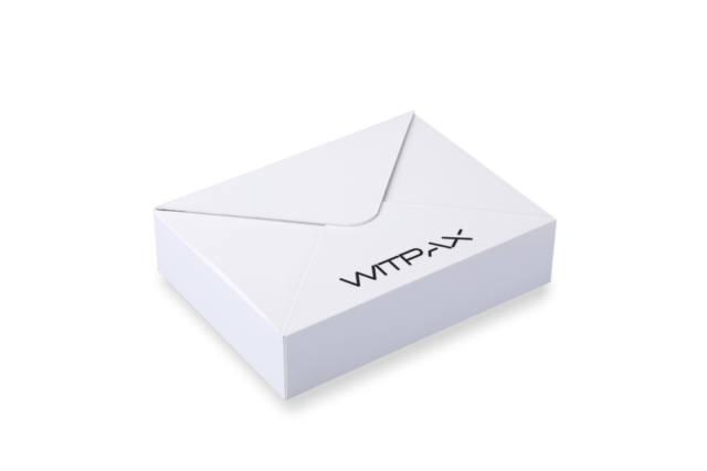 Magnetic sliding drawer boxes