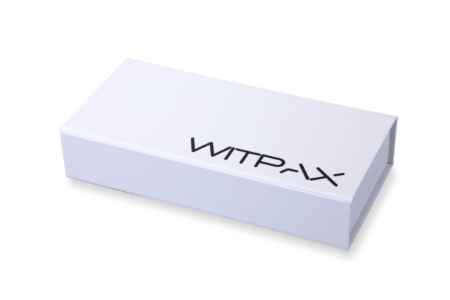 Flip-top box with inserts