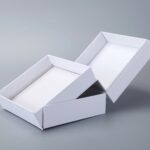Two-tier hinged lid boxes