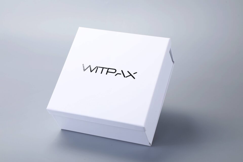 Foldable lift-off lid box