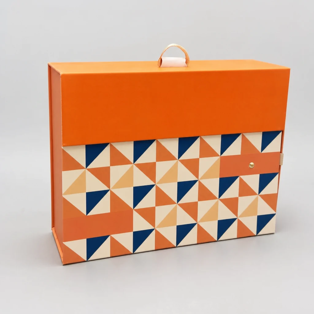 Luxury magnetic closure gift box with strap packaging box front angle