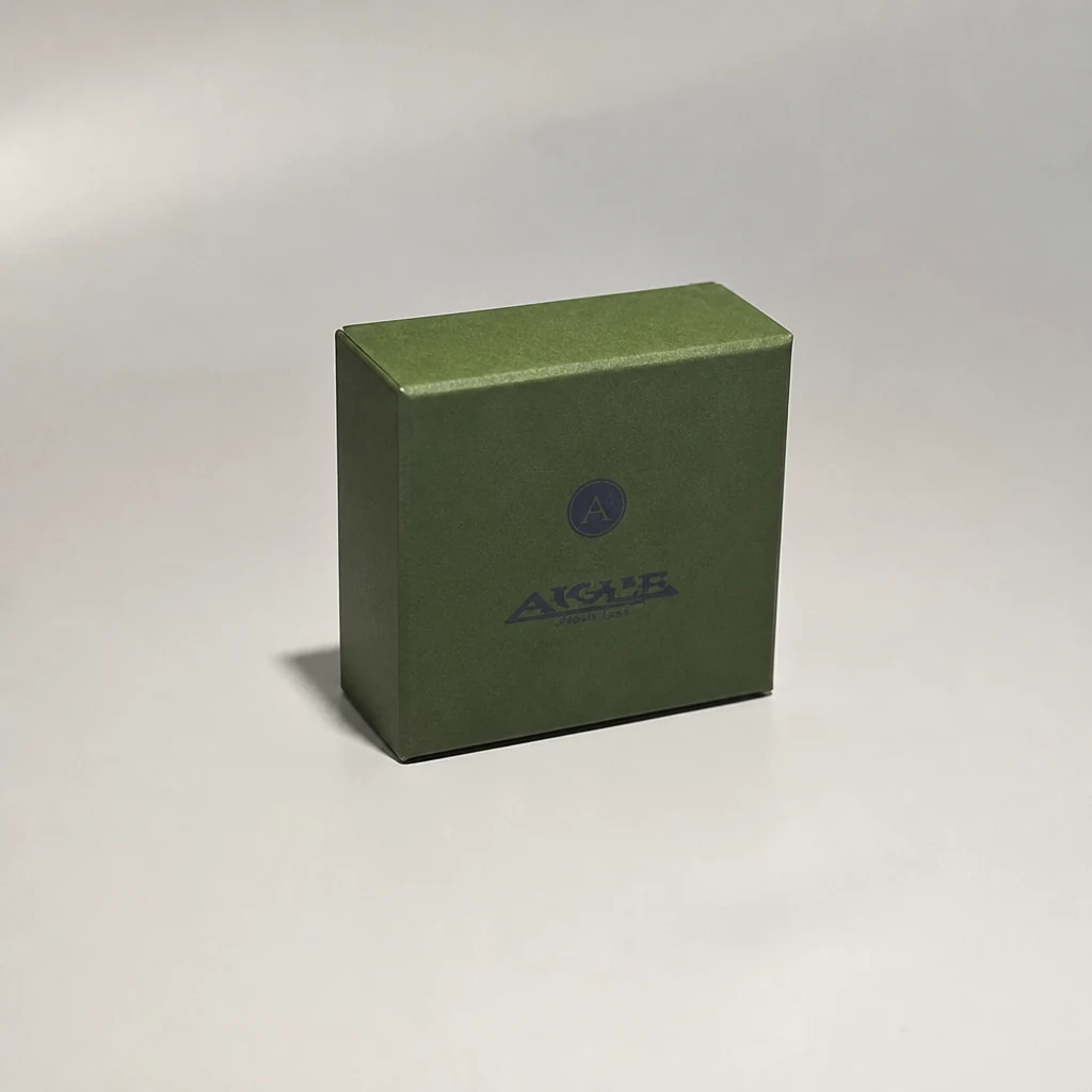 Custom lift-off lid clothing box packaging box front angle