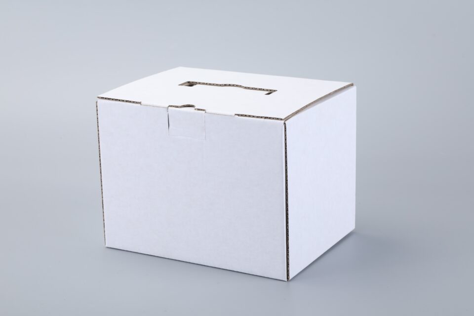 Foldable corrugated box
