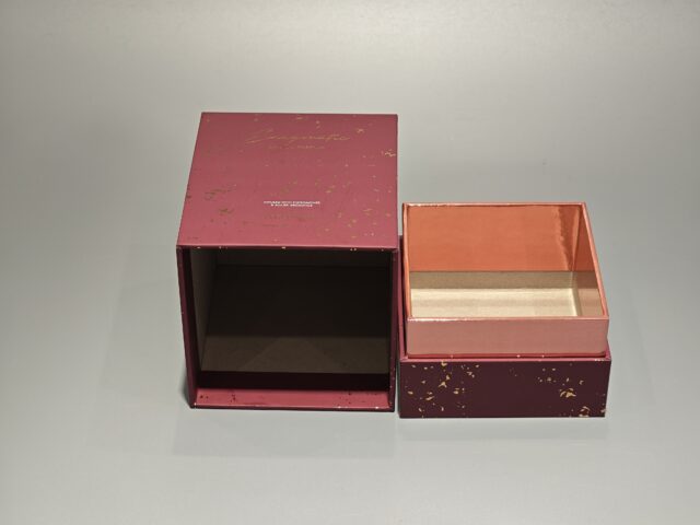 Red handmade lid and base box