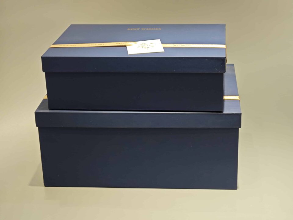 Blue Luxury lift-off lid gift box - Image 2