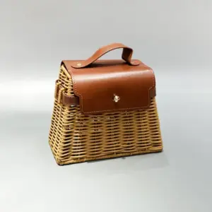 custom rattan flip-top gift box