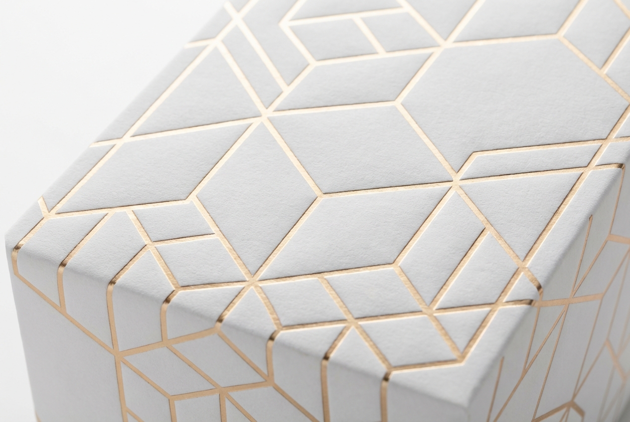 Perfume packaging - Multisensory Brand Storytelling Through Packaging