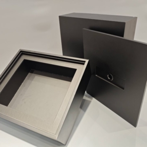 high-end dark telescope clothing box
