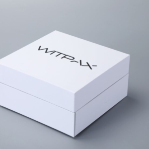 Two-tier hinged lid boxes
