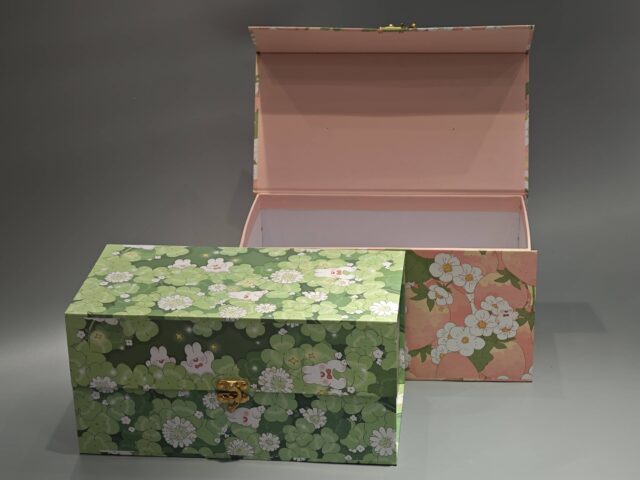 翻盖礼品盒 (15)