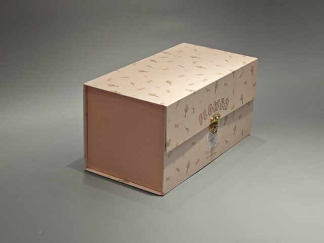 长方形翻盖礼品盒 (2)